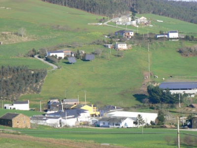 Vista de Igrexa, Prado e Comaro Gordo - Sante